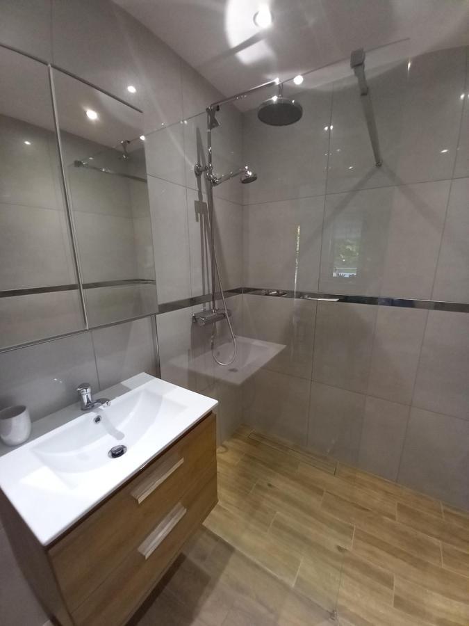 Apartament Przy Obozie Oświęcim Exteriör bild